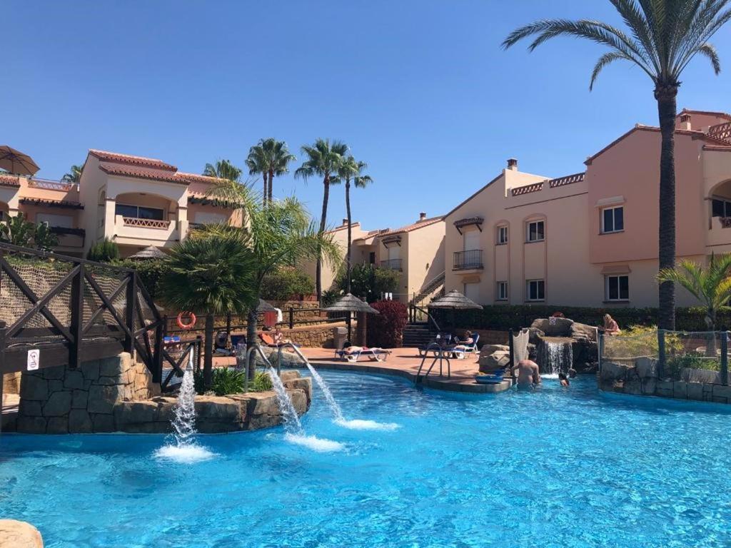 Fantastico Apartamento Con Vistas Al Mar Zona Club La Costa Castillo フエンヒロラ エクステリア 写真