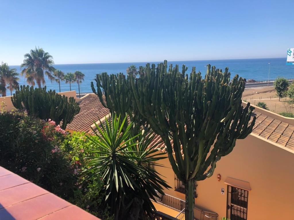 Fantastico Apartamento Con Vistas Al Mar Zona Club La Costa Castillo フエンヒロラ エクステリア 写真